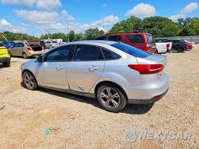 Drugie zdjęcie samochodu z przodu: 2018 FORD FOCUS SE VIN:1FADP3FE7JL255932 - miniatura