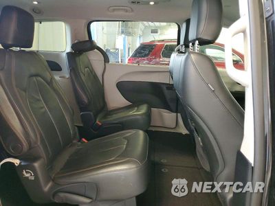 Zdjęcie 11 z 13 samochodu: 2018 CHRYSLER PACIFICA TOURING L VIN:2C4RC1BG1JR103871 - miniatura