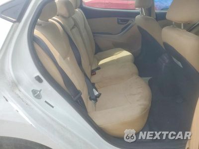Zdjęcie 10 z 12 samochodu: 2013 HYUNDAI ELANTRA GLS VIN:5NPDH4AE5DH193654 - miniatura