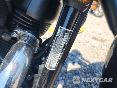 Zdjęcie 9 z 9 samochodu: 2020 HONDA VT750 C2B VIN:JH2RC5370LK101155 - miniatura