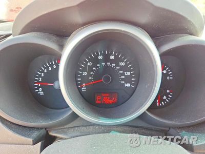 Zdjęcie 9 z 14 samochodu: 2013 KIA SOUL + VIN:KNDJT2A69D7503842 - miniatura