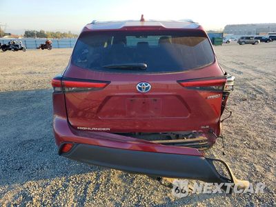 Zdjęcie 6 z 13 samochodu: 2021 TOYOTA HIGHLANDER HYBRID XLE VIN:5TDGBRCHXMS060739 - miniatura