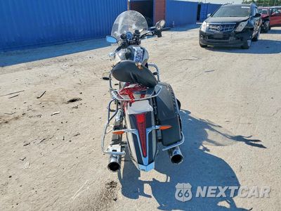 Czwarte zdjęcie samochodu z boku: 2012 VICTORY MOTORCYCLES CROSS ROADS CUSTOM VIN:5VPBW36N4C3004262 - miniatura