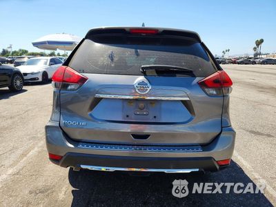 Zdjęcie 6 z 13 samochodu: 2017 NISSAN ROGUE S VIN:KNMAT2MT6HP594530 - miniatura