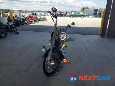 Drugie zdjęcie samochodu z przodu: 2004 HARLEY-DAVIDSON FLSTCI VIN:1HD1BWB124Y010316 - miniatura