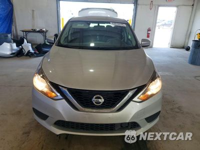 Piąte zdjęcie samochodu w środku: 2018 NISSAN SENTRA SV VIN:3N1AB7AP0JY338687 - miniatura