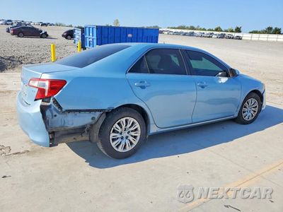 Trzecie zdjęcie samochodu z tyłu: 2012 TOYOTA CAMRY LE VIN:4T4BF1FK1CR247645 - miniatura