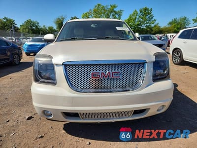 Piąte zdjęcie samochodu w środku: 2012 GMC YUKON DENALI HYBRID VIN:1GKS2GEJ3CR222808 - miniatura