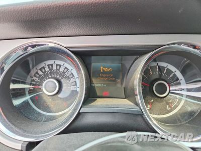 Zdjęcie 9 z 12 samochodu: 2014 FORD MUSTANG VIN:1ZVBP8AM3E5247864 - miniatura