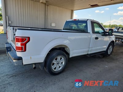 Trzecie zdjęcie samochodu z tyłu: 2019 FORD F150 VIN:1FTNF1C59KKC25560 - miniatura
