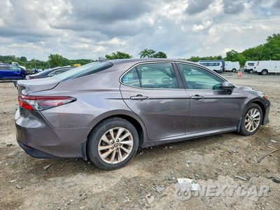 Trzecie zdjęcie samochodu z tyłu: 2023 TOYOTA CAMRY LE VIN:4T1C11BKXPU094255 - miniatura