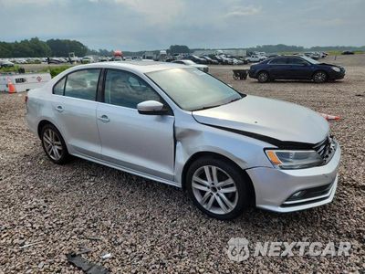 Czwarte zdjęcie samochodu z boku: 2015 VOLKSWAGEN JETTA SEL VIN:3VWL07AJXFM247901 - miniatura