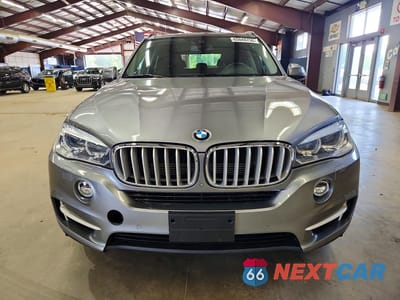 Piąte zdjęcie samochodu w środku: 2016 BMW X5 XDR40E VIN:5UXKT0C50G0S78381 - miniatura