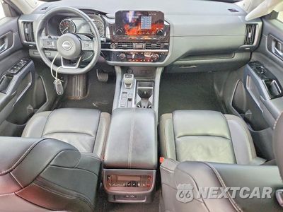 Zdjęcie 8 z 13 samochodu: 2023 NISSAN PATHFINDER SL VIN:5N1DR3CBXPC232048 - miniatura
