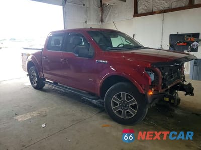 Czwarte zdjęcie samochodu z boku: 2017 FORD F150 SUPERCREW VIN:1FTEW1EPXHFA22760 - miniatura