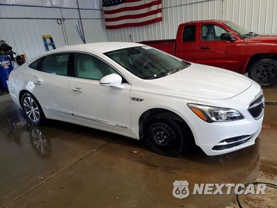Czwarte zdjęcie samochodu z boku: 2017 BUICK LACROSSE PREMIUM VIN:1G4ZS5SS2HU171474 - miniatura
