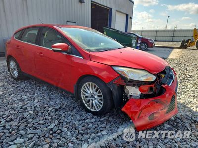Czwarte zdjęcie samochodu z boku: 2012 FORD FOCUS SEL VIN:1FAHP3M2XCL357819 - miniatura