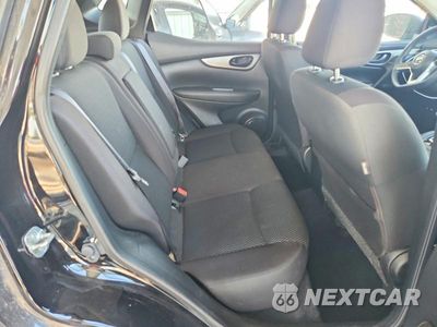 Zdjęcie 11 z 13 samochodu: 2018 NISSAN ROGUE SPORT S VIN:JN1BJ1CP7JW194581 - miniatura
