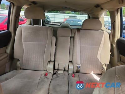 Zdjęcie 10 z 13 samochodu: 2008 TOYOTA HIGHLANDER HYBRID VIN:JTEEW41A882002738 - miniatura
