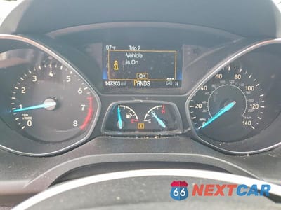 Zdjęcie 9 z 13 samochodu: 2019 FORD ESCAPE SE VIN:1FMCU9GD8KUC19021 - miniatura