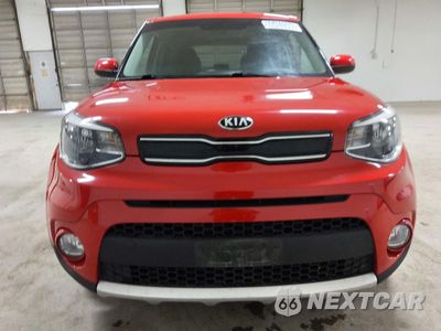 Piąte zdjęcie samochodu w środku: 2017 KIA SOUL + VIN:KNDJP3A54H7463015 - miniatura