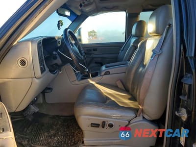 Zdjęcie 7 z 12 samochodu: 2007 GMC SIERRA 2500HD CLASSIC VIN:1GTHK29D67E131283 - miniatura