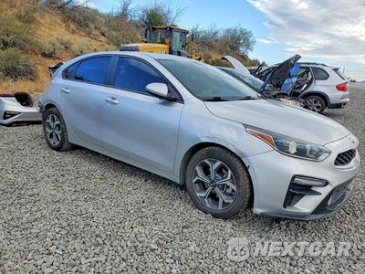 Czwarte zdjęcie samochodu z boku: 2021 KIA FORTE LXS VIN:3KPF24AD4ME349074 - miniatura