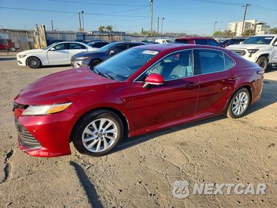 2022 TOYOTA CAMRY LE 4T1R11AK1NU071021 - główne zdjęcie licytacji z USA - miniatura