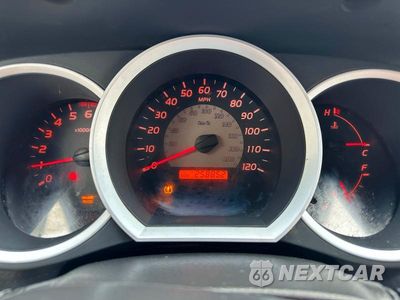 Zdjęcie 8 z 11 samochodu: 2006 TOYOTA TACOMA V6 VIN:5TELU42N36Z312484 - miniatura