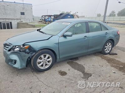 2011 TOYOTA CAMRY LE 4T1BF3EK7BU703332 - główne zdjęcie licytacji z USA - miniatura