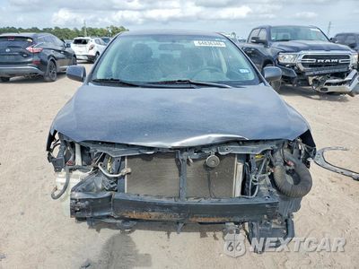 Piąte zdjęcie samochodu w środku: 2012 TOYOTA COROLLA LE VIN:2T1BU4EE7CC778069 - miniatura