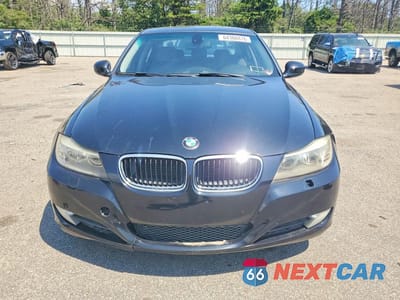 Piąte zdjęcie samochodu w środku: 2011 BMW 328 VIN:WBAPK7C53BA820902 - miniatura