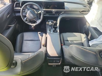 Zdjęcie 8 z 12 samochodu: 2025 TOYOTA CROWN SIGNIA LIMITED VIN:JTDACAAJ6S3032199 - miniatura