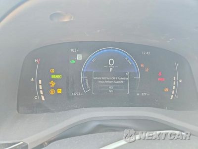 Zdjęcie 9 z 12 samochodu: 2026 TOYOTA CAMRY LE VIN:4T1DBADK1TU037614 - miniatura