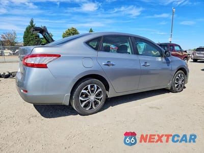 Trzecie zdjęcie samochodu z tyłu: 2014 NISSAN SENTRA SV VIN:3N1AB7AP9EL668153 - miniatura