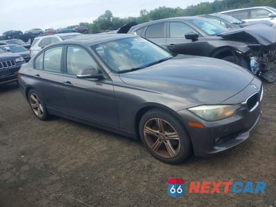 Czwarte zdjęcie samochodu z boku: 2013 BMW 328 XI SULEV VIN:WBA3B5C55DF594192 - miniatura