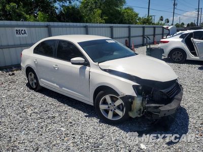 Czwarte zdjęcie samochodu z boku: 2011 VOLKSWAGEN JETTA TDI VIN:3VWLL7AJ3BM131876 - miniatura