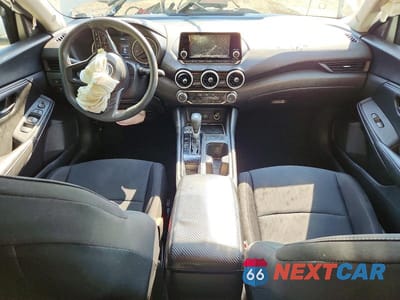 Zdjęcie 8 z 12 samochodu: 2025 NISSAN SENTRA S VIN:3N1AB8BV1SY252986 - miniatura