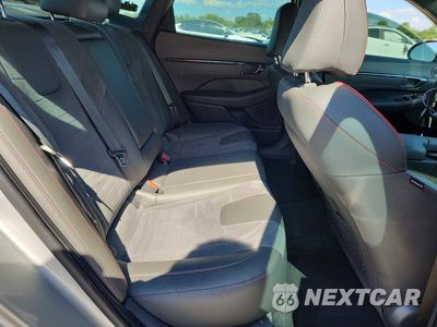 Zdjęcie 10 z 12 samochodu: 2024 HYUNDAI SONATA N LINE VIN:KMHL54JC3RA387709 - miniatura