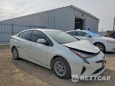 Czwarte zdjęcie samochodu z boku: 2018 TOYOTA PRIUS THREE VIN:JTDKARFUXJ3058217 - miniatura