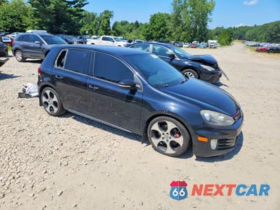 Czwarte zdjęcie samochodu z boku: 2012 VOLKSWAGEN GTI VIN:WVWGD7AJ1CW230571 - miniatura