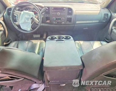 Zdjęcie 8 z 12 samochodu: 2011 CHEVROLET SILVERADO C1500 LT VIN:3GCPCSE00BG258642 - miniatura