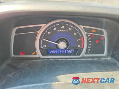Zdjęcie 9 z 12 samochodu: 2009 HONDA CIVIC LX VIN:2HGFG126X9H541662 - miniatura