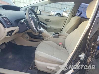 Zdjęcie 7 z 12 samochodu: 2012 TOYOTA PRIUS TWO VIN:JTDKN3DU8C5396534 - miniatura