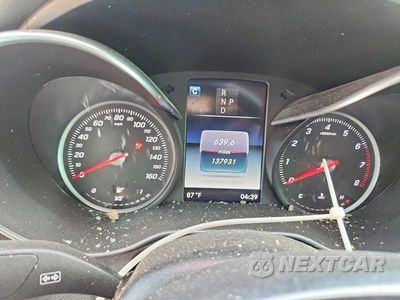 Zdjęcie 9 z 12 samochodu: 2018 MERCEDES-BENZ C 300 4MATIC VIN:WDDWJ4KB9JF662807 - miniatura