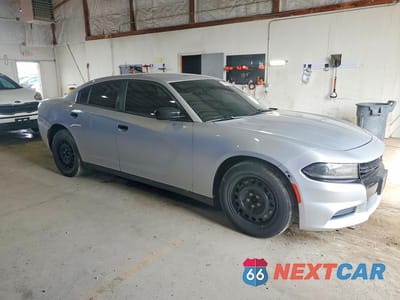Czwarte zdjęcie samochodu z boku: 2018 DODGE CHARGER POLICE VIN:2C3CDXKT1JH214871 - miniatura