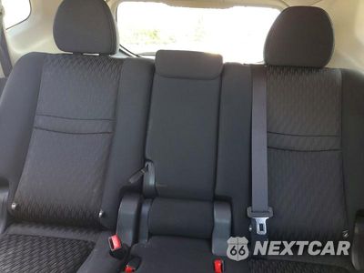 Zdjęcie 10 z 13 samochodu: 2017 NISSAN ROGUE SV VIN:KNMAT2MT5HP501402 - miniatura