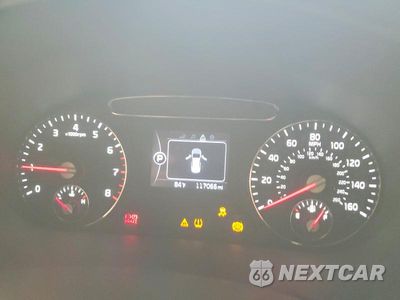 Zdjęcie 9 z 13 samochodu: 2016 KIA SORENTO LX VIN:5XYPG4A33GG050423 - miniatura