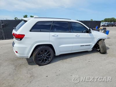 Trzecie zdjęcie samochodu z tyłu: 2021 JEEP GRAND CHEROKEE LAREDO VIN:1C4RJFAG8MC580962 - miniatura