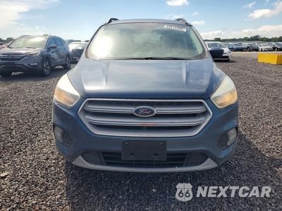 Piąte zdjęcie samochodu w środku: 2018 FORD ESCAPE SE VIN:1FMCU9GD8JUA27029 - miniatura